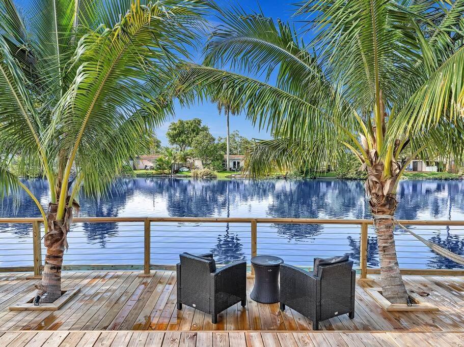 5-Star Lakefront Oasis In Hollywood-Hard Rock Casino Fort Lauderdale Ngoại thất bức ảnh