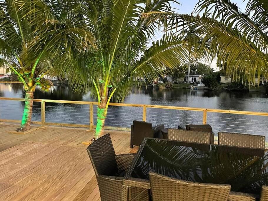 5-Star Lakefront Oasis In Hollywood-Hard Rock Casino Fort Lauderdale Ngoại thất bức ảnh